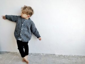 Zieh dich warm an – großer Strickbomber